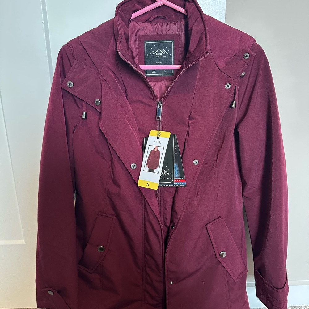 NWT - HFX - Women’s Defender Series Performance Jacket Size Small Zinfandel